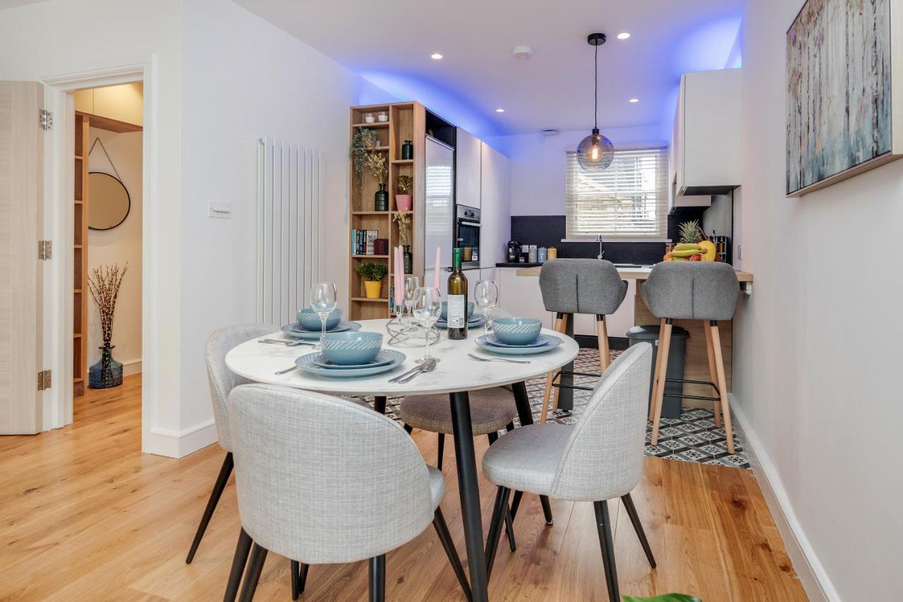 Beautiful 2 Bedrooms Split Level Fulham Apartment London Exterior foto