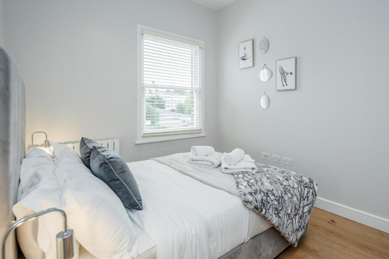 Beautiful 2 Bedrooms Split Level Fulham Apartment London Exterior foto